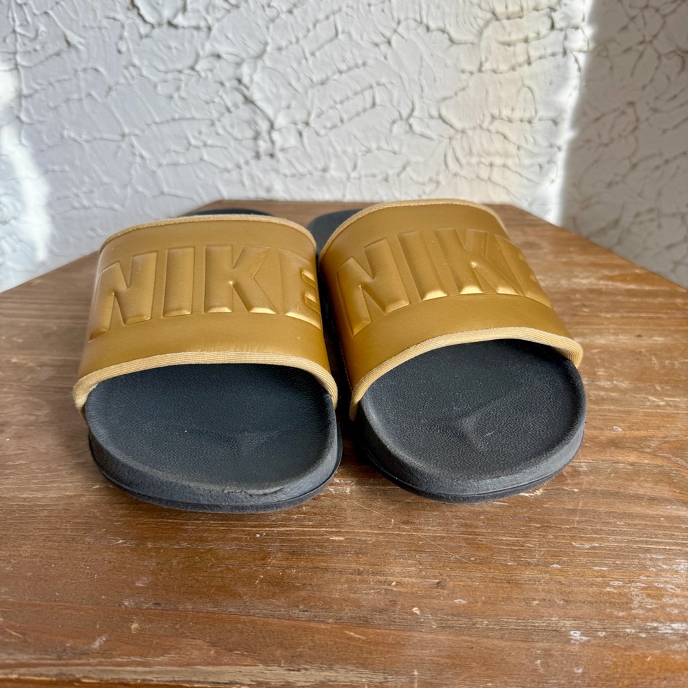 Nike Kids Gold and Black Slide Sandals - Picture 2 of 5